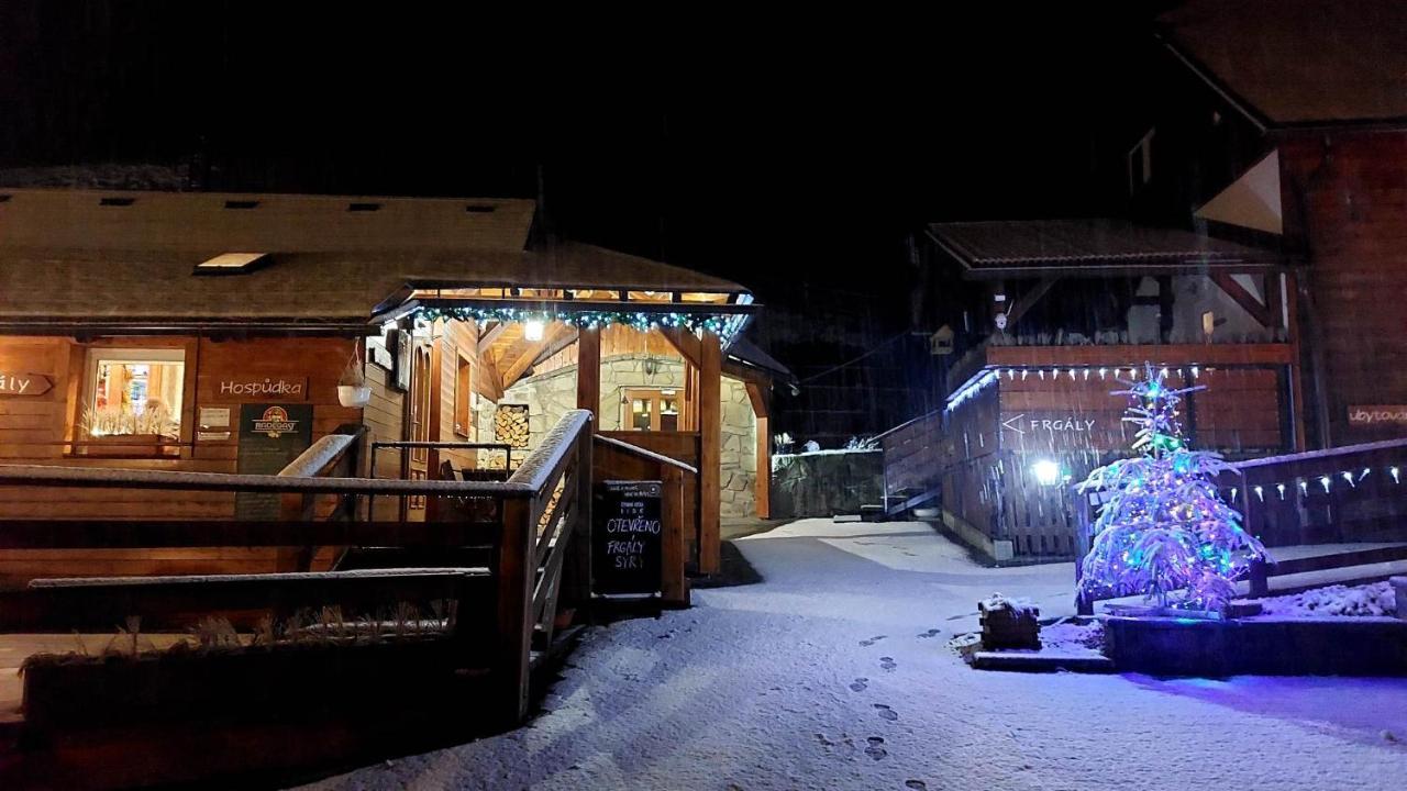 U Vesele Lisky Hutisko Exterior foto