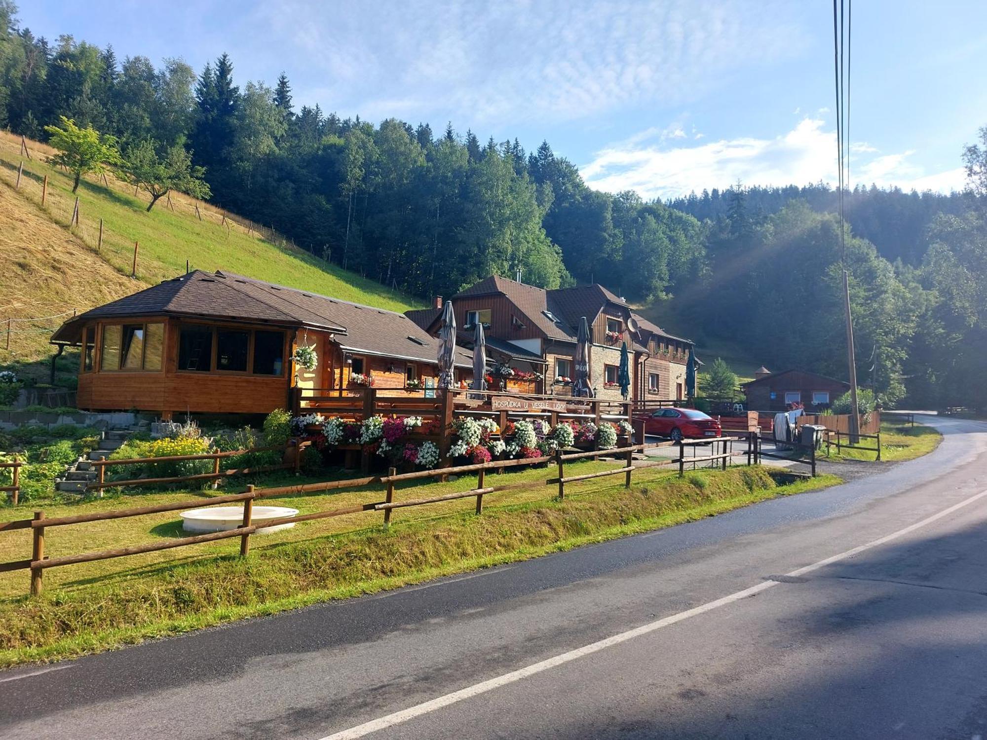 U Vesele Lisky Hutisko Exterior foto