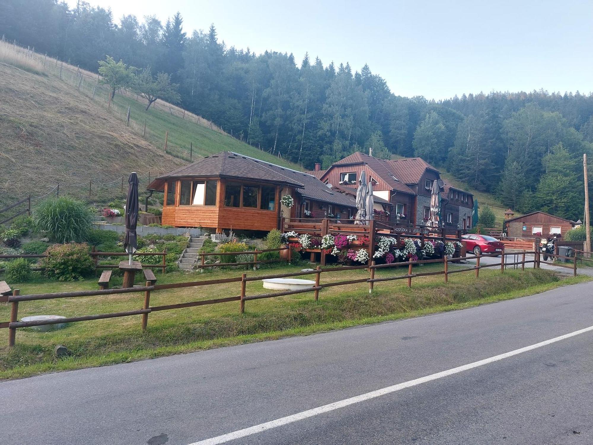 U Vesele Lisky Hutisko Exterior foto